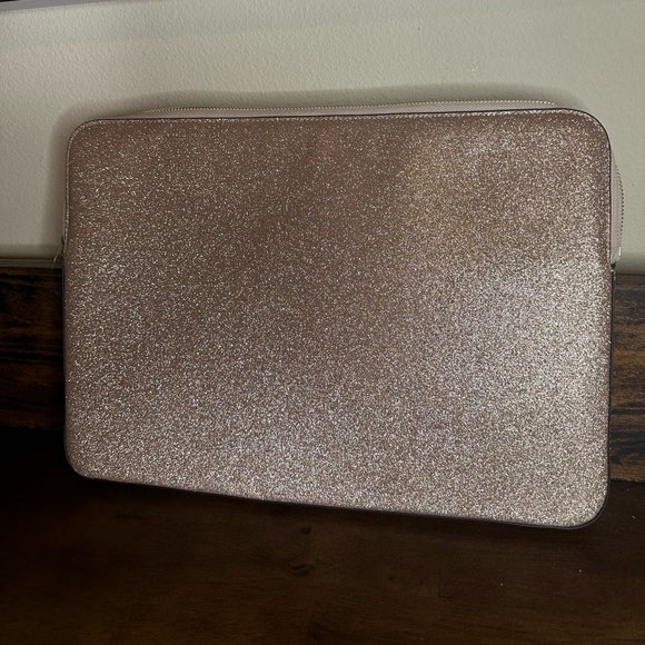 Kate Spade NWT $110 MSRP Rose Gold Glitter Tablet Sleeve - Picture 3 of 9